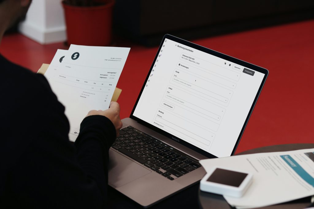 What Is a Quality of Earnings Report: Understanding Financial Analysis for Investment Decisions 14 What Is a Quality of Earnings Report: Understanding Financial Analysis for Investment Decisions
