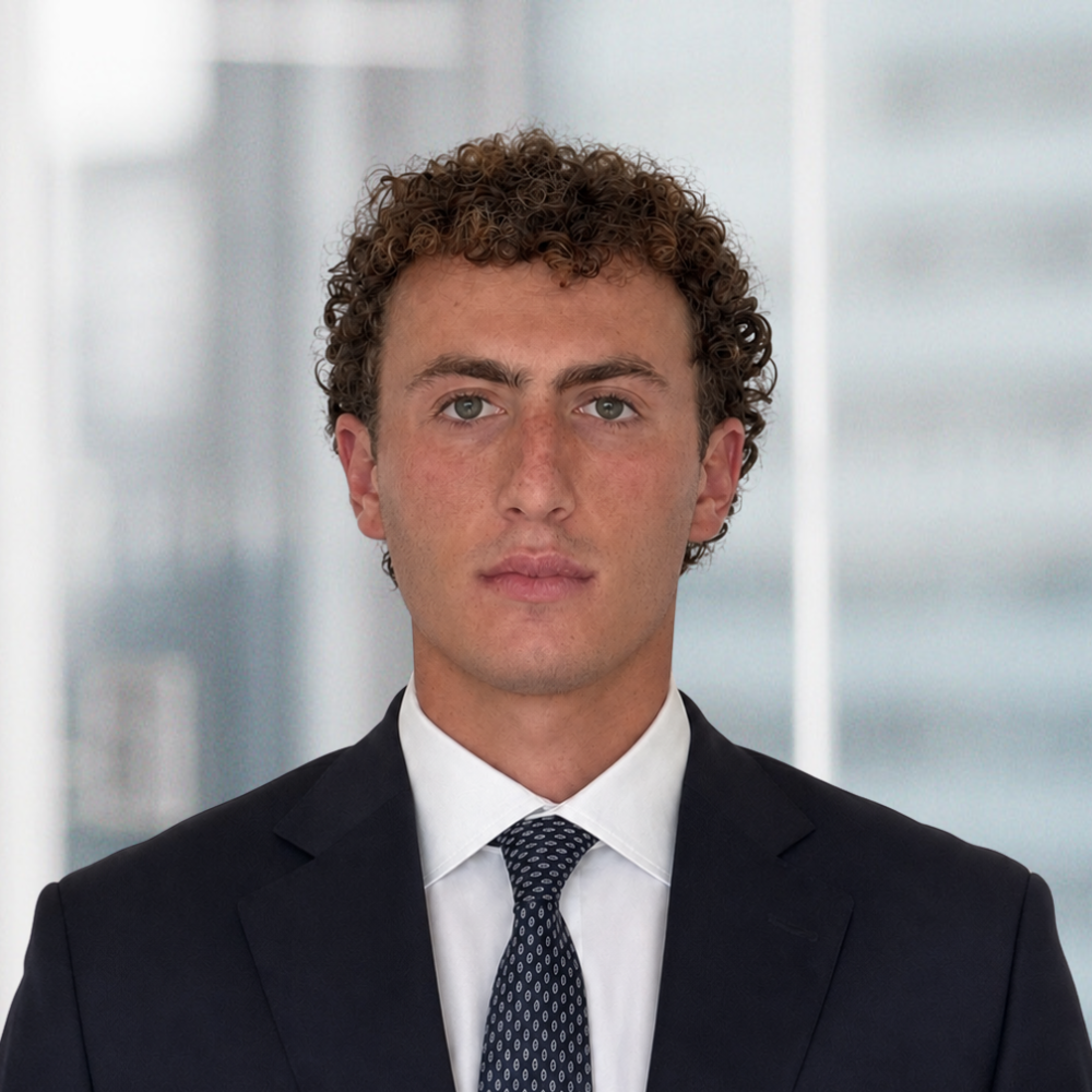 Noah Adler, Investment Banking Analyst at Windsor Drake
